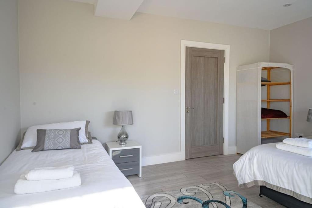 No 1 Kinvara House Киларни Екстериор снимка